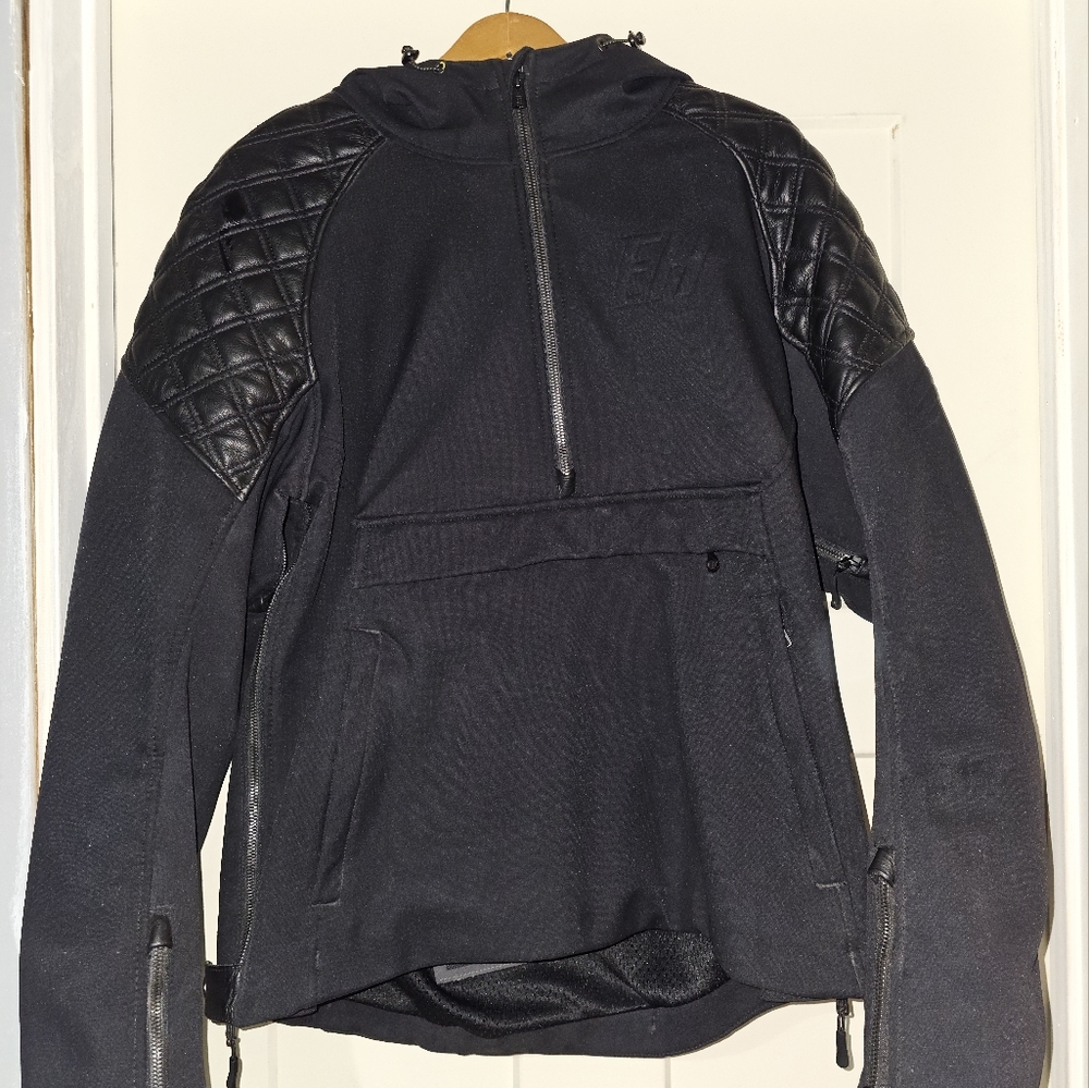 Engine hawk (ruroc) Predator jacket